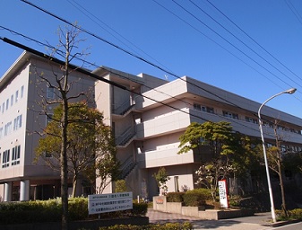 神戸中央病院　附属　介護老人保健施設